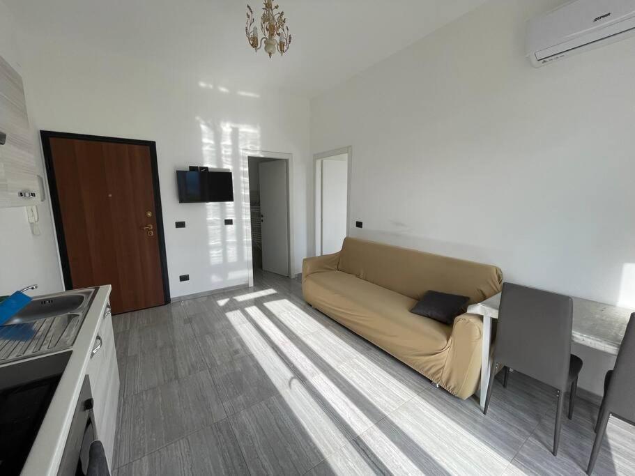 Ferienwohnung Winter Vado Ligure Exterior foto
